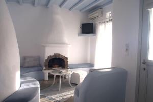 Фотография из галереи Vega Apartments в Тиносе