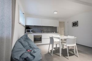 Kuchyňa alebo kuchynka v ubytovaní Le Ancore Luxury Apartments