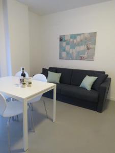 Posezení v ubytování Assago Forum Apartment