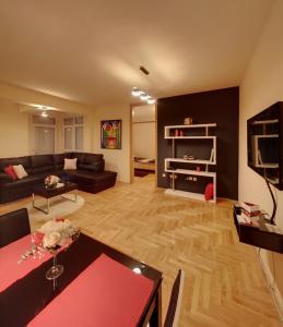 TV a/nebo společenská místnost v ubytování Apartments Postic