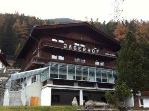 Fotografie z fotogalerie ubytování Pension Jägerhof v destinaci Sankt Anton am Arlberg