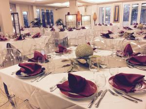 Restoran või mõni muu söögikoht majutusasutuses JR Resort Logos Forte dei Marmi