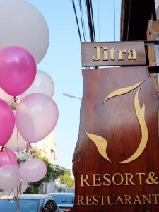 Certifikát, hodnocení, plakát nebo jiný dokument vystavený v ubytování Jitra Resort