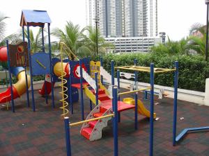 Детская игровая зона в Duta Hotel & Residence