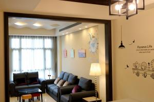 Ruang duduk di Outingfun Bed and Breakfast