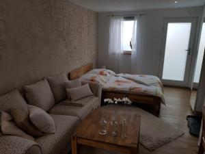 Ένα ή περισσότερα κρεβάτια σε δωμάτιο στο Bodensee Ferienwohnung Claudia 1