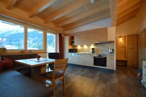 Kuchyň nebo kuchyňský kout v ubytování Apartments & Zimmer Urschnerhof