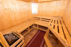 an overhead view of a wooden sauna at DEVA Hotel Kaiserblick in Reit im Winkl