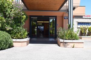 Exteriér nebo vchod ubytování Hotel President Pomezia