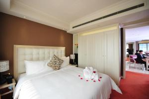 Imagem da galeria de Wealthy All Suite Hotel Suzhou em Suzhou