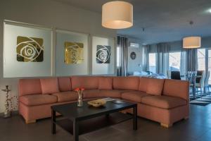 Istumisnurk majutusasutuses Virgo - Loft with Spectacular View to Acropolis