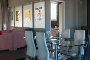 Istumisnurk majutusasutuses Virgo - Loft with Spectacular View to Acropolis