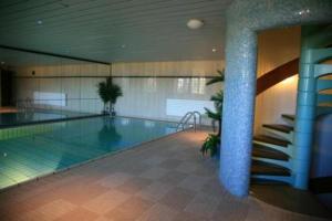 Bazén v ubytování Schlosshotel Weilburg nebo v jeho okolí