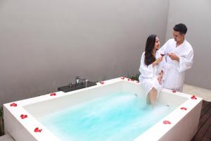 Majutusasutuse HARRIS Hotel & Conventions Malang külastajad