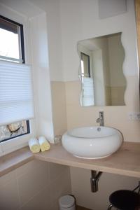 A bathroom at Kornihof