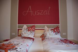 A bed or beds in a room at Kornihof