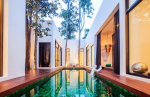 The Secret Pool Villas By The Library Koh Samui - SHA Extra Plus 내부 또는 인근 수영장