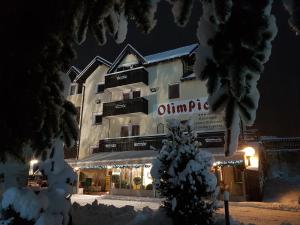 Hotel Olimpic að vetri til