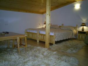 Postel nebo postele na pokoji v ubytování Family Hotel Markony