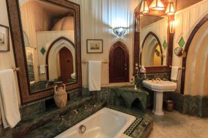 Bagno di Palais Dar Donab