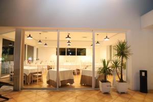 A seating area at Hotel Valle Verde