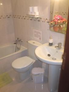 Phòng tắm tại Apartamento Casco Los Silos, Cerca de Garachico