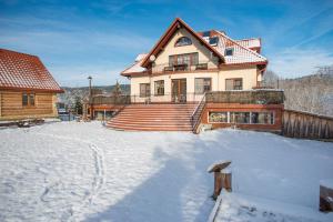 Gościniec Pięciu Stawów зимой