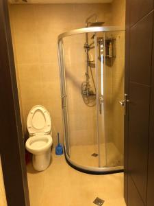 Ένα μπάνιο στο Anna Apartaments on Didveli