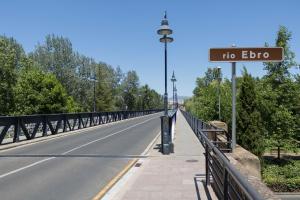 Fotografia z galérie ubytovania Historical Town Sagasta St v destinácii Logroño