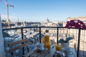 Gallery image of Breathtaking View of Paris - Luxury Apartment in Paris