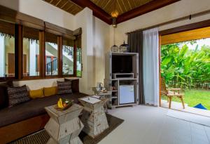 Imagen de la galería de Bangsak Village - Adults Only - SHA Extra Plus, en Khao Lak