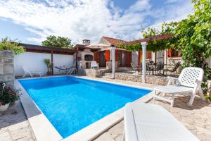 Gallery image of Countryside Family Villa with Private Pool in Donje Selo na Šolti