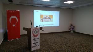 Телевизор и/или развлекательный центр в YZE Pırlanta Hotel
