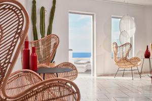 Posezení v ubytování Kouros Hotel & Suites