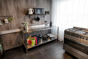 Cucina o angolo cottura di B14 Hostel