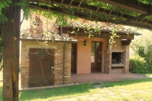 The building in which A villát is located