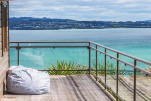 Gallery image of Sunset Sanctuary- Stay Waiheke in Omiha