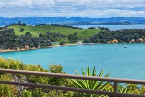 Gallery image of Sunset Sanctuary- Stay Waiheke in Omiha