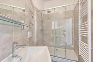 Afbeelding uit fotogalerij van Apartments Villa YoYo in Štinjan