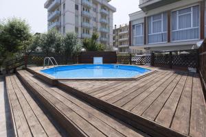 Bazén v ubytování Hotel Bisanzio nebo v jeho okolí