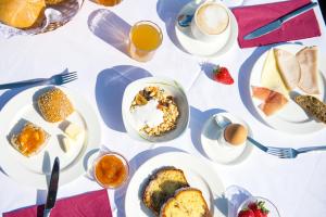 Opções de café da manhã disponíveis para hóspedes em Pension Stamserhof