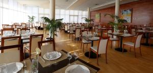 Restaurace v ubytování Abba Burgos