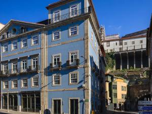 Foto da galeria de Apartamentos The Arc Carrís em Porto