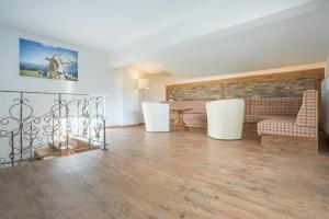 Posezení v ubytování Chalet Holzerstubn