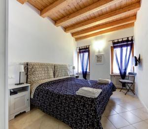 Postel nebo postele na pokoji v ubytování B&B King