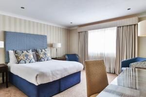 Wrightington Hotel & Health Club客房内的一张或多张床位
