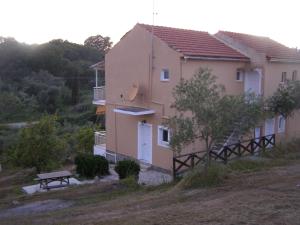 Budynek, w którym mieści się apartament