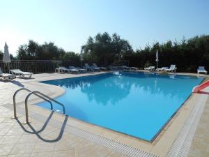 Imagen de la galería de Anatoli Labreon, en Agia Marina