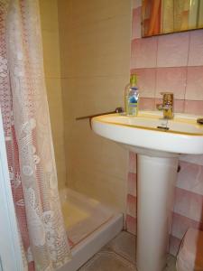 A bathroom at Hostal Sant Carlo