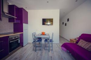 Kuchyňa alebo kuchynka v ubytovaní Mareverde Apartament